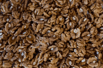 Волоський горіх